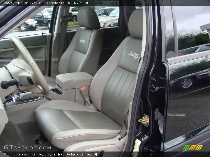 Black / Khaki 2006 Jeep Grand Cherokee Laredo 4x4