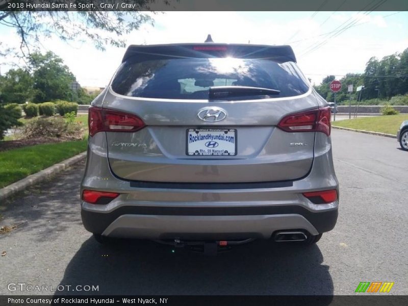 Gray / Gray 2018 Hyundai Santa Fe Sport
