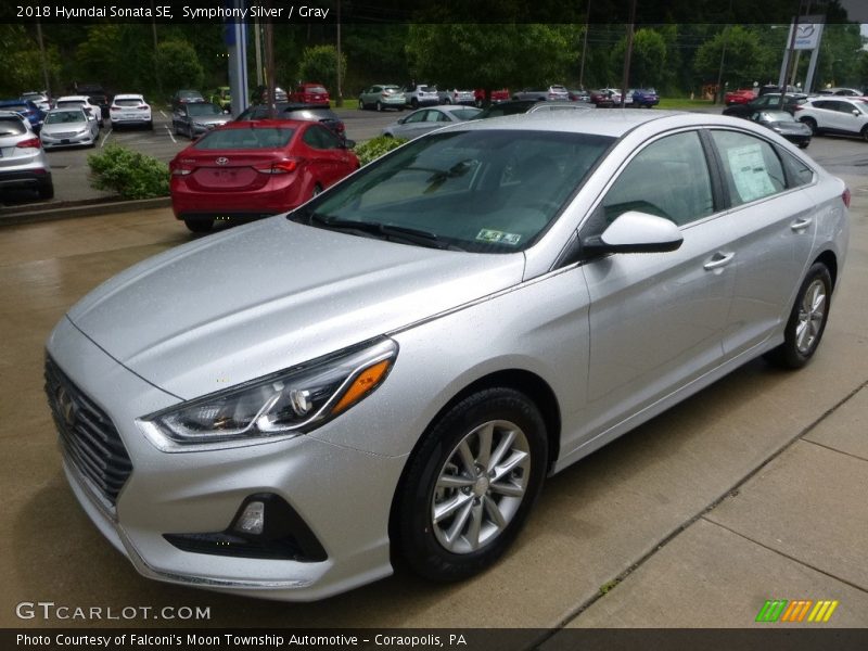 Front 3/4 View of 2018 Sonata SE