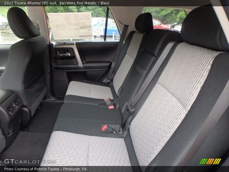 Barcelona Red Metallic / Black 2017 Toyota 4Runner SR5 4x4