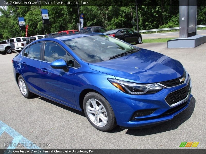 Arctic Blue Metallic / Jet Black 2017 Chevrolet Cruze LT