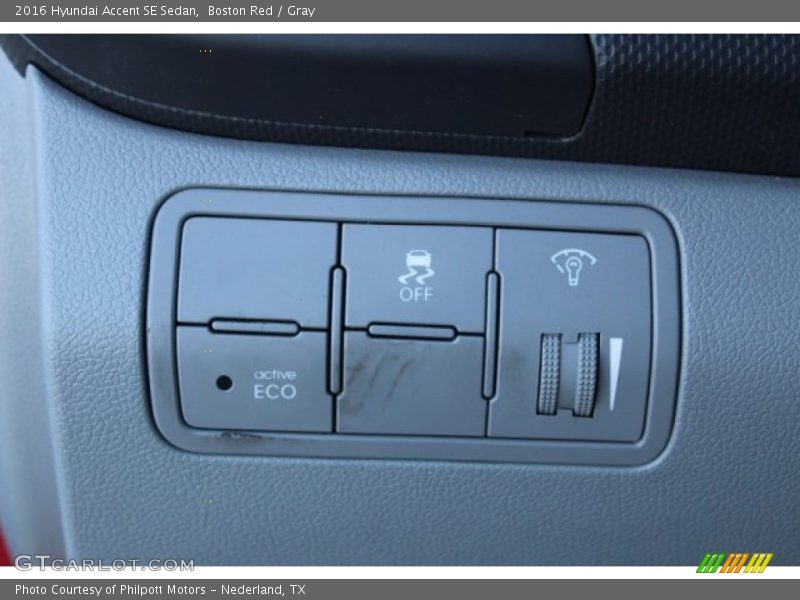 Boston Red / Gray 2016 Hyundai Accent SE Sedan