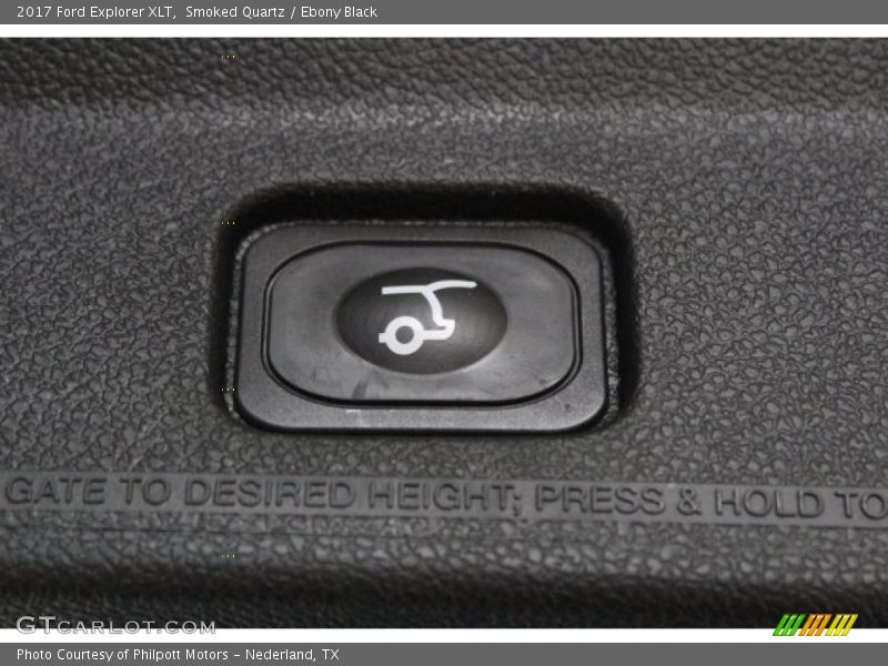 Smoked Quartz / Ebony Black 2017 Ford Explorer XLT