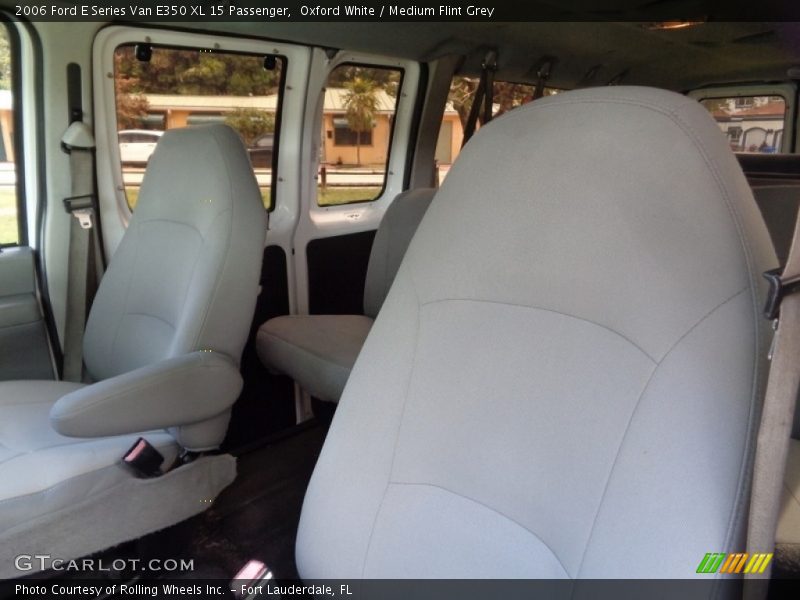Oxford White / Medium Flint Grey 2006 Ford E Series Van E350 XL 15 Passenger
