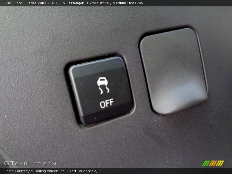 Oxford White / Medium Flint Grey 2006 Ford E Series Van E350 XL 15 Passenger
