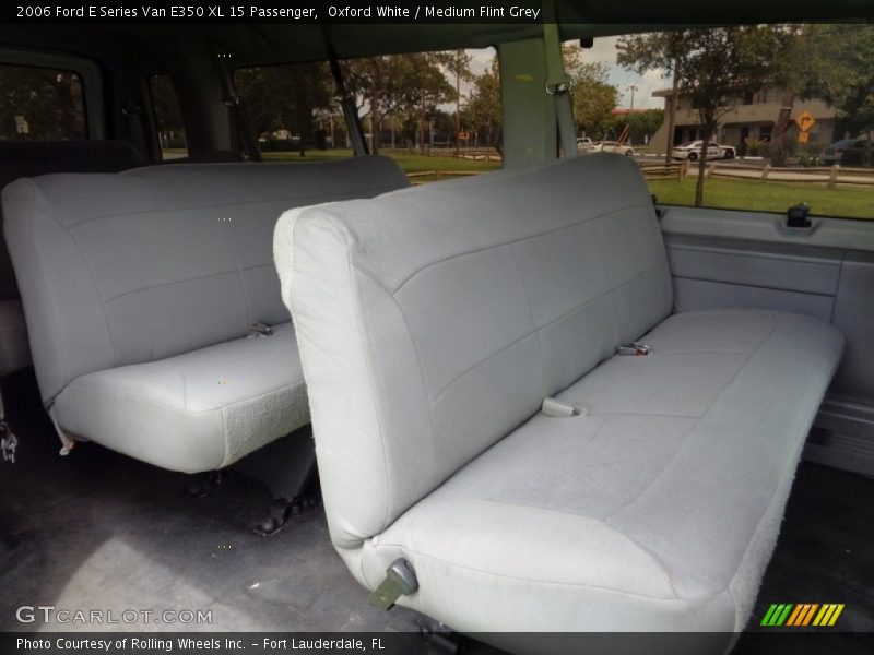 Oxford White / Medium Flint Grey 2006 Ford E Series Van E350 XL 15 Passenger