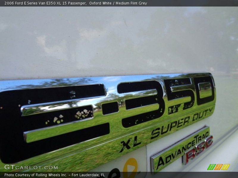 Oxford White / Medium Flint Grey 2006 Ford E Series Van E350 XL 15 Passenger