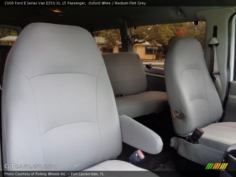 Oxford White / Medium Flint Grey 2006 Ford E Series Van E350 XL 15 Passenger