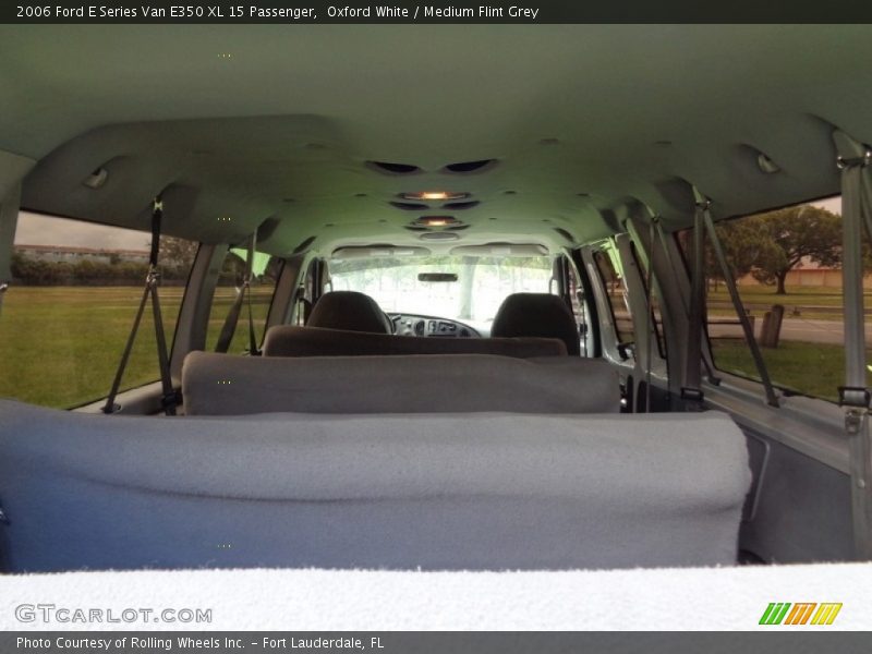Oxford White / Medium Flint Grey 2006 Ford E Series Van E350 XL 15 Passenger