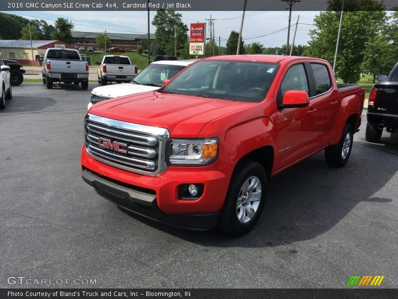Cardinal Red / Jet Black 2016 GMC Canyon SLE Crew Cab 4x4