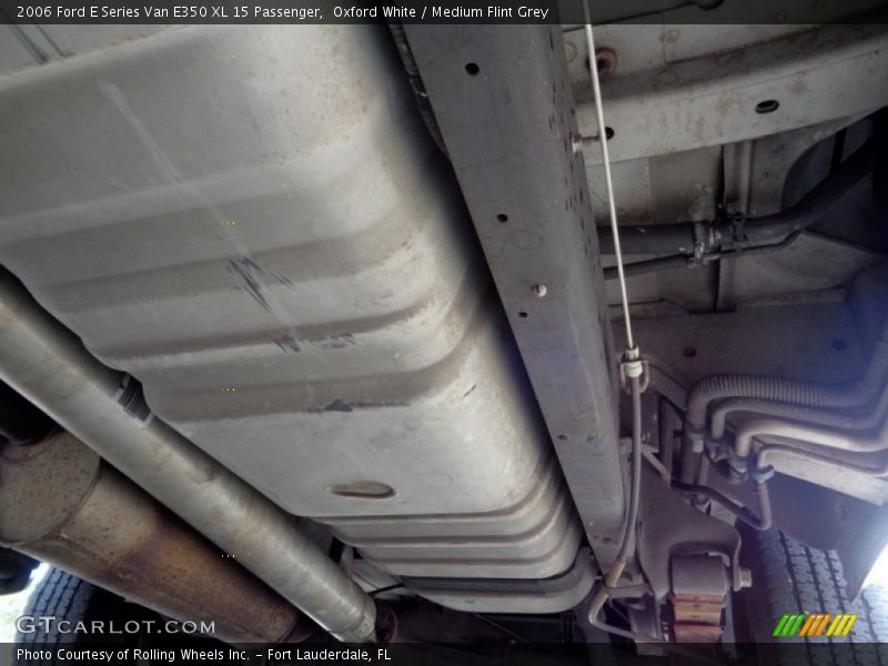 Oxford White / Medium Flint Grey 2006 Ford E Series Van E350 XL 15 Passenger