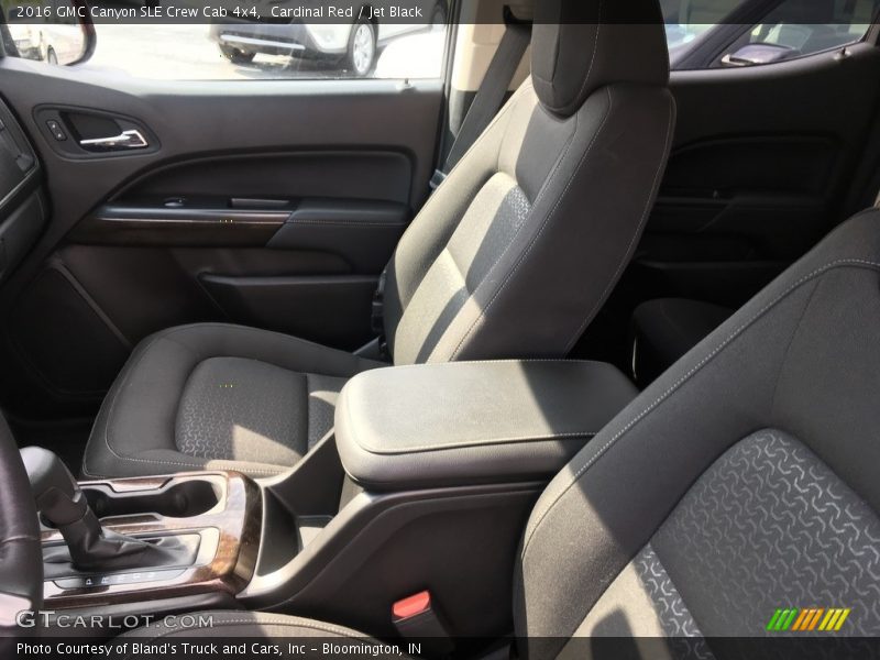 Cardinal Red / Jet Black 2016 GMC Canyon SLE Crew Cab 4x4