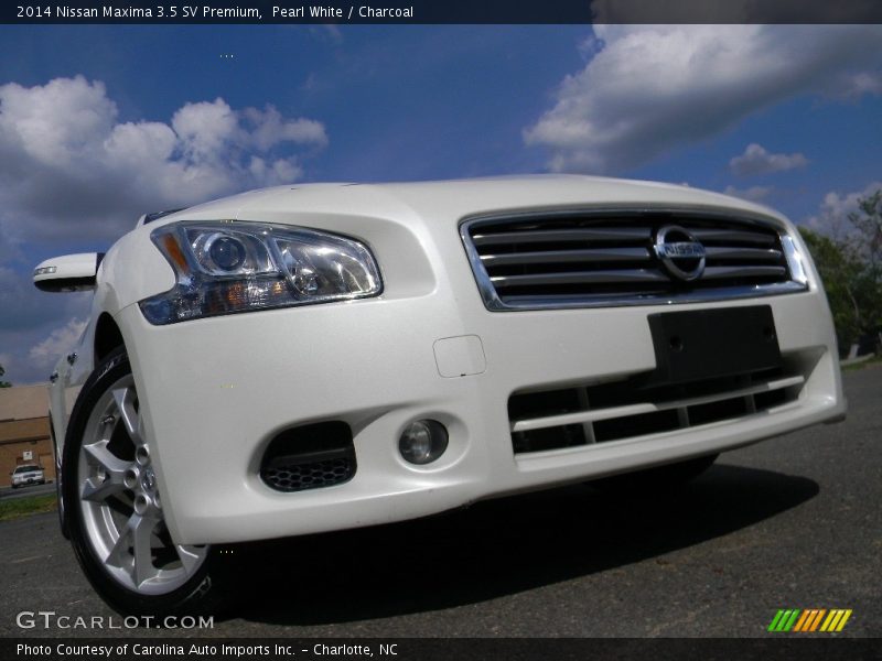 Pearl White / Charcoal 2014 Nissan Maxima 3.5 SV Premium