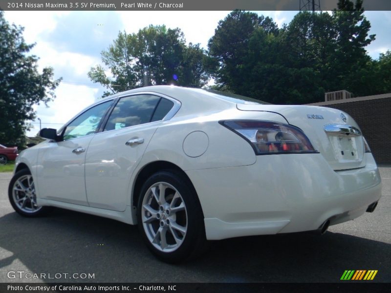 Pearl White / Charcoal 2014 Nissan Maxima 3.5 SV Premium