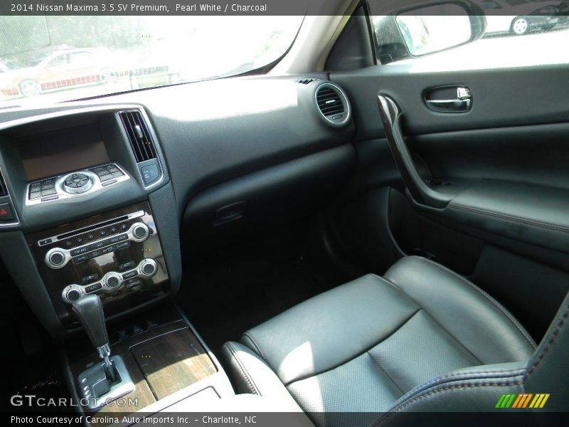 Pearl White / Charcoal 2014 Nissan Maxima 3.5 SV Premium