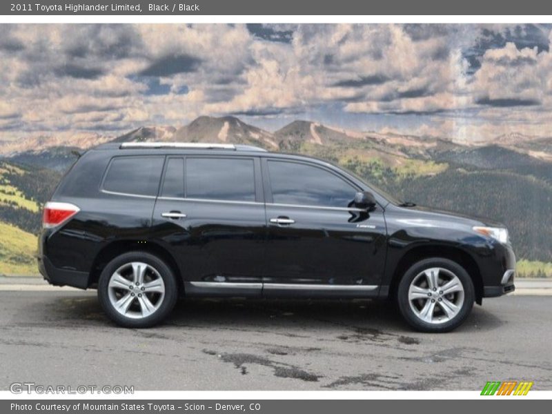 Black / Black 2011 Toyota Highlander Limited