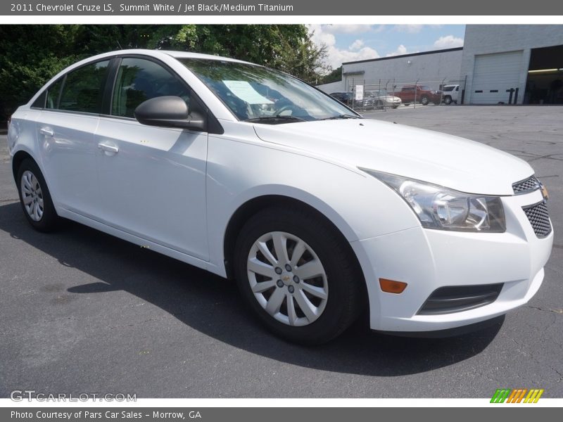 Summit White / Jet Black/Medium Titanium 2011 Chevrolet Cruze LS