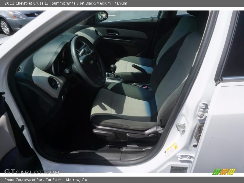 Summit White / Jet Black/Medium Titanium 2011 Chevrolet Cruze LS