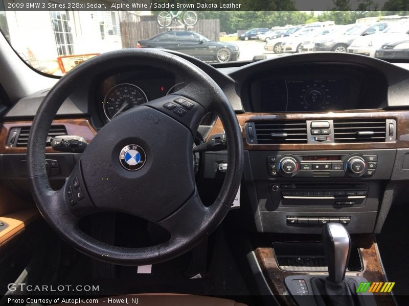 Alpine White / Saddle Brown Dakota Leather 2009 BMW 3 Series 328xi Sedan