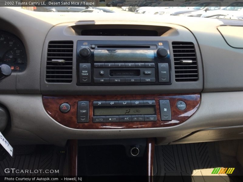 Desert Sand Mica / Taupe 2002 Toyota Camry LE