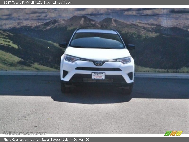 Super White / Black 2017 Toyota RAV4 LE AWD