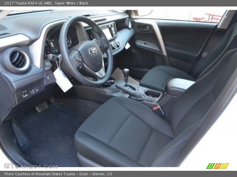 Super White / Black 2017 Toyota RAV4 LE AWD