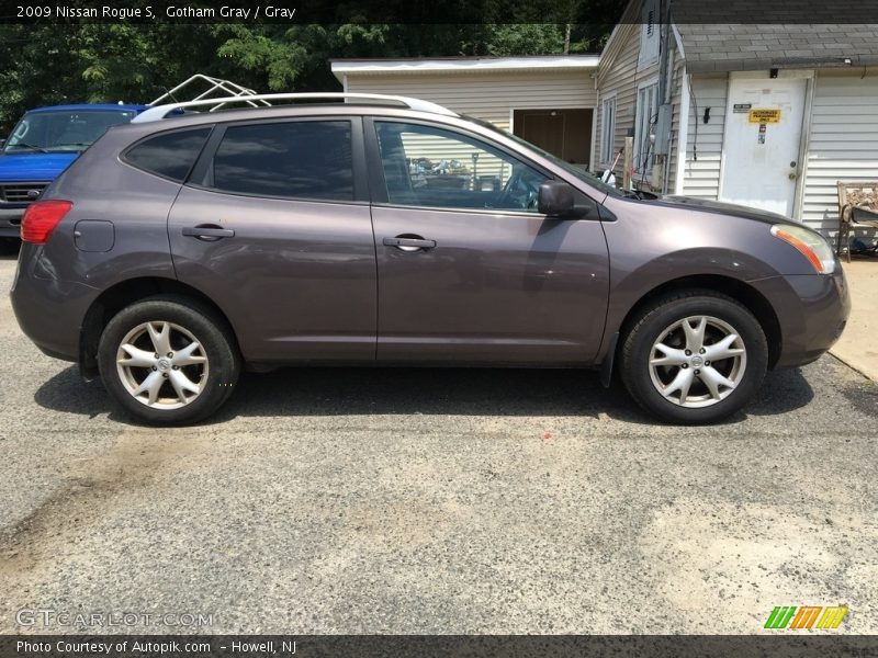 Gotham Gray / Gray 2009 Nissan Rogue S
