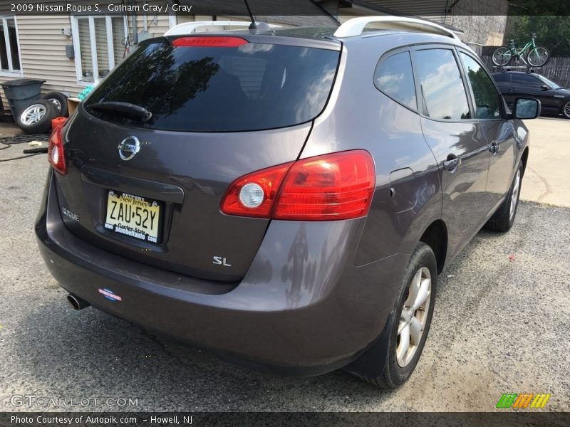 Gotham Gray / Gray 2009 Nissan Rogue S
