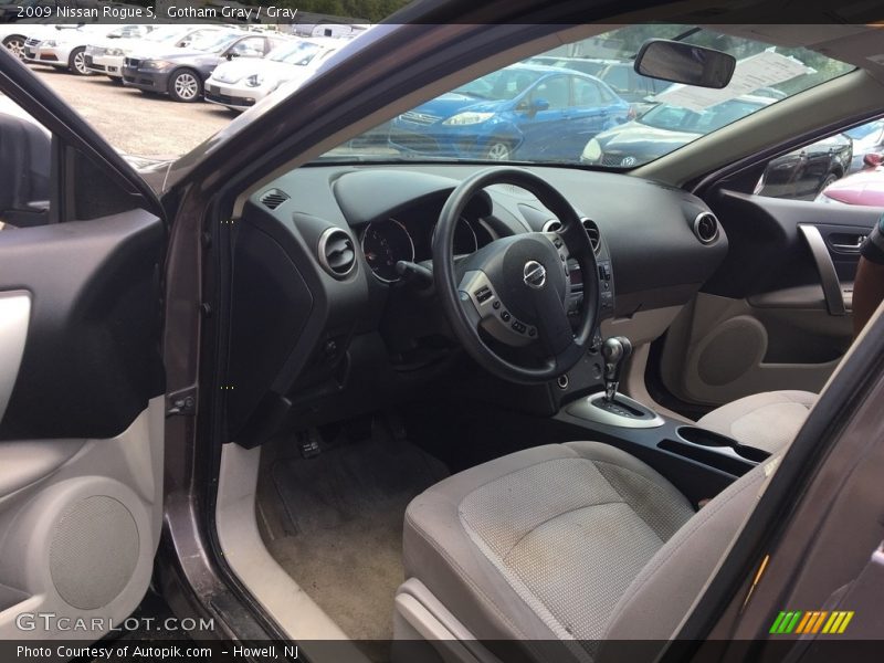 Gotham Gray / Gray 2009 Nissan Rogue S