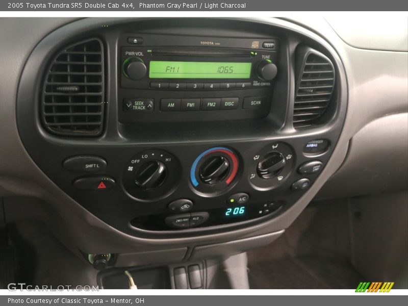 Phantom Gray Pearl / Light Charcoal 2005 Toyota Tundra SR5 Double Cab 4x4