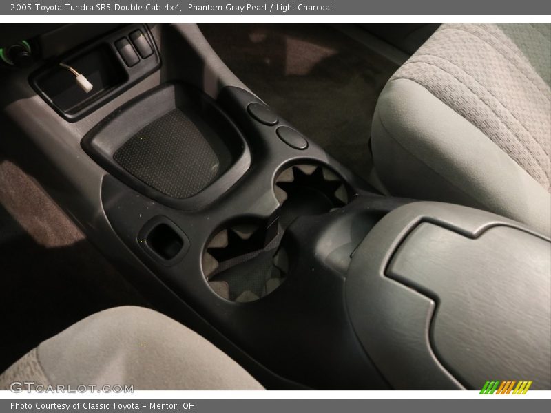 Phantom Gray Pearl / Light Charcoal 2005 Toyota Tundra SR5 Double Cab 4x4