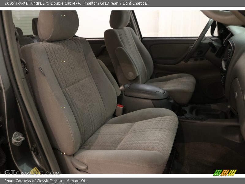 Phantom Gray Pearl / Light Charcoal 2005 Toyota Tundra SR5 Double Cab 4x4