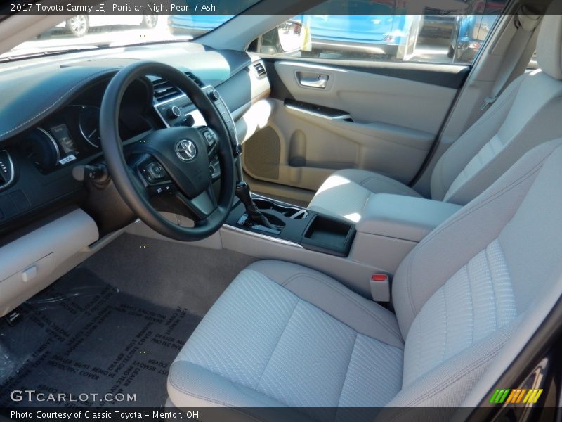 Parisian Night Pearl / Ash 2017 Toyota Camry LE