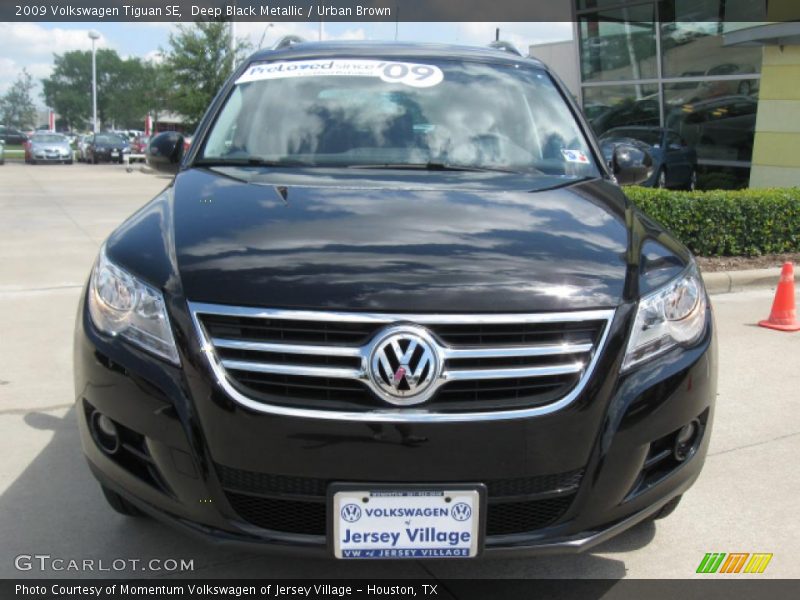 Deep Black Metallic / Urban Brown 2009 Volkswagen Tiguan SE