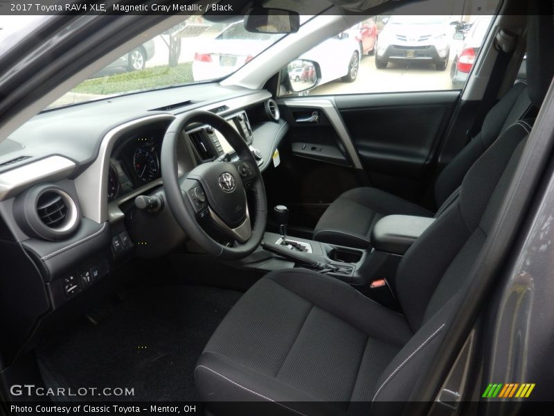 Magnetic Gray Metallic / Black 2017 Toyota RAV4 XLE