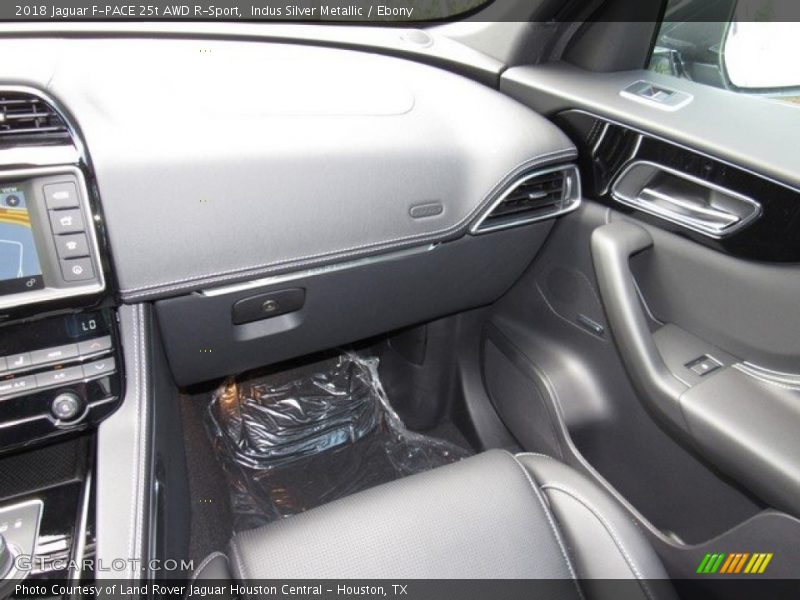 Indus Silver Metallic / Ebony 2018 Jaguar F-PACE 25t AWD R-Sport