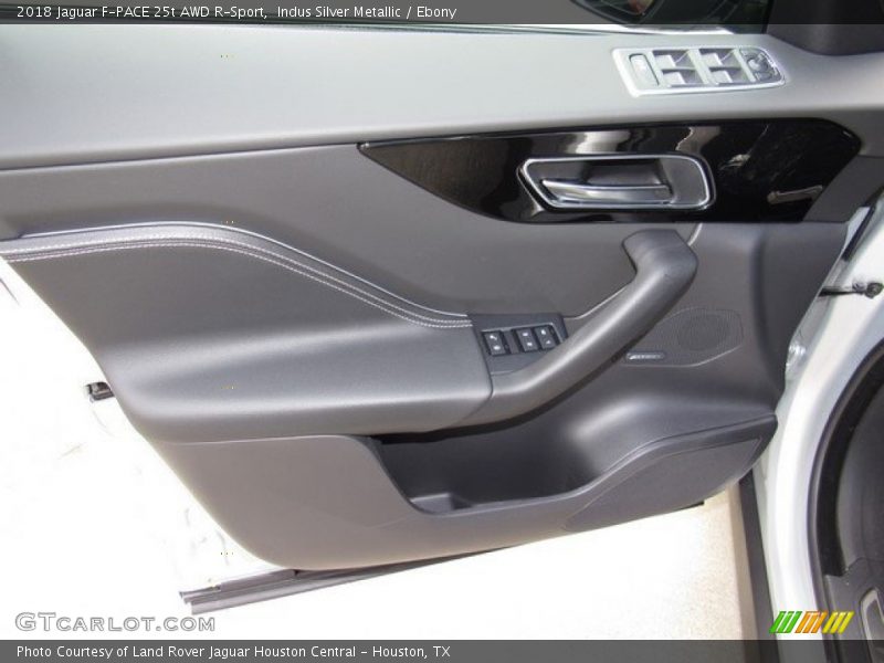 Door Panel of 2018 F-PACE 25t AWD R-Sport