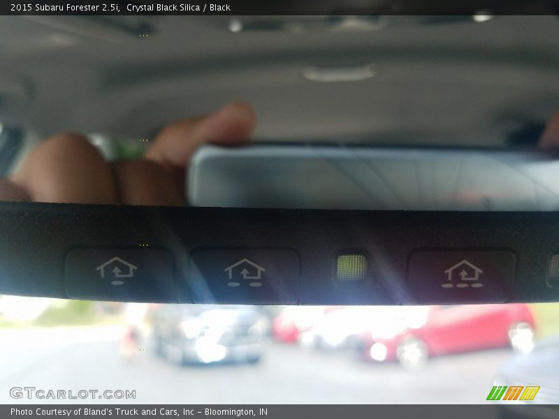 Crystal Black Silica / Black 2015 Subaru Forester 2.5i