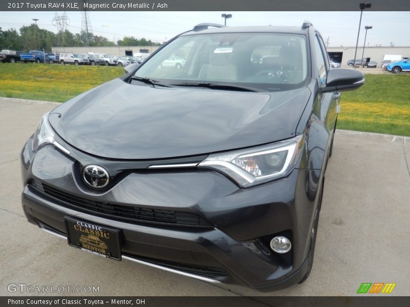 Magnetic Gray Metallic / Ash 2017 Toyota RAV4 XLE