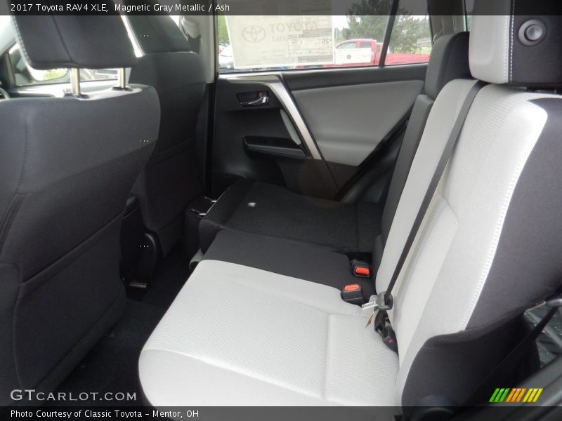 Magnetic Gray Metallic / Ash 2017 Toyota RAV4 XLE