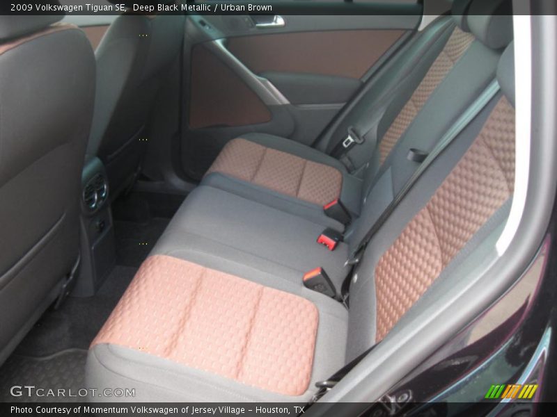 Deep Black Metallic / Urban Brown 2009 Volkswagen Tiguan SE