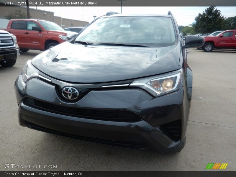 Magnetic Gray Metallic / Black 2017 Toyota RAV4 LE
