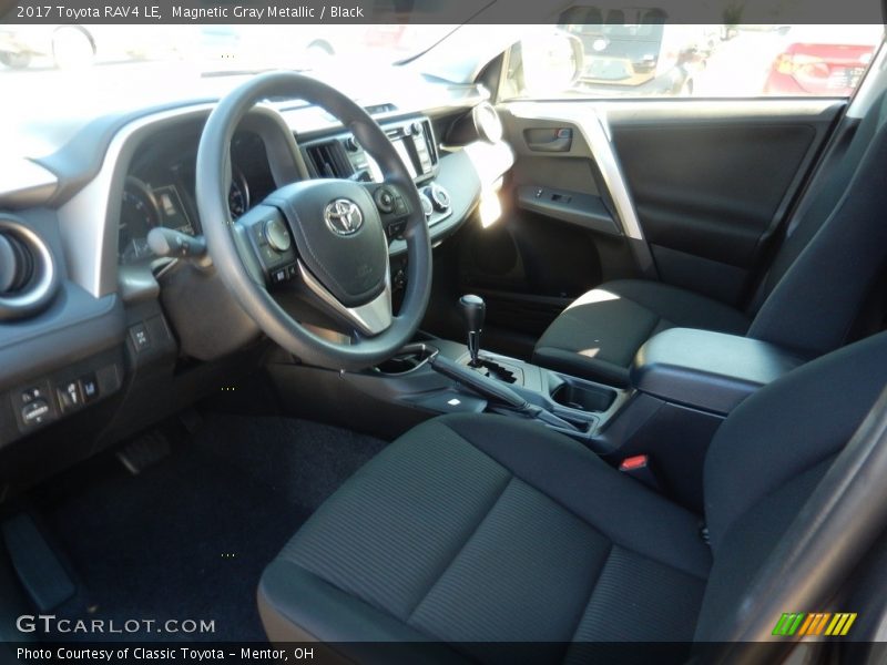 Magnetic Gray Metallic / Black 2017 Toyota RAV4 LE