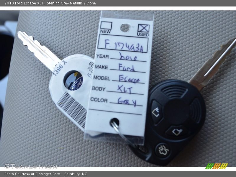Sterling Grey Metallic / Stone 2010 Ford Escape XLT