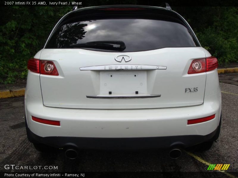 Ivory Pearl / Wheat 2007 Infiniti FX 35 AWD