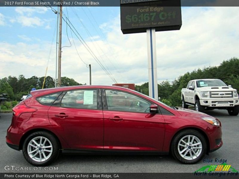 Ruby Red / Charcoal Black 2017 Ford Focus SE Hatch