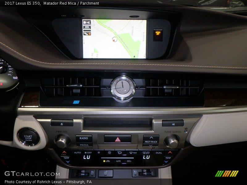 Matador Red Mica / Parchment 2017 Lexus ES 350