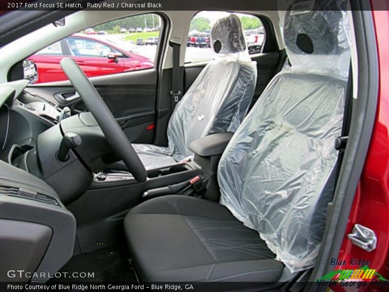 Ruby Red / Charcoal Black 2017 Ford Focus SE Hatch