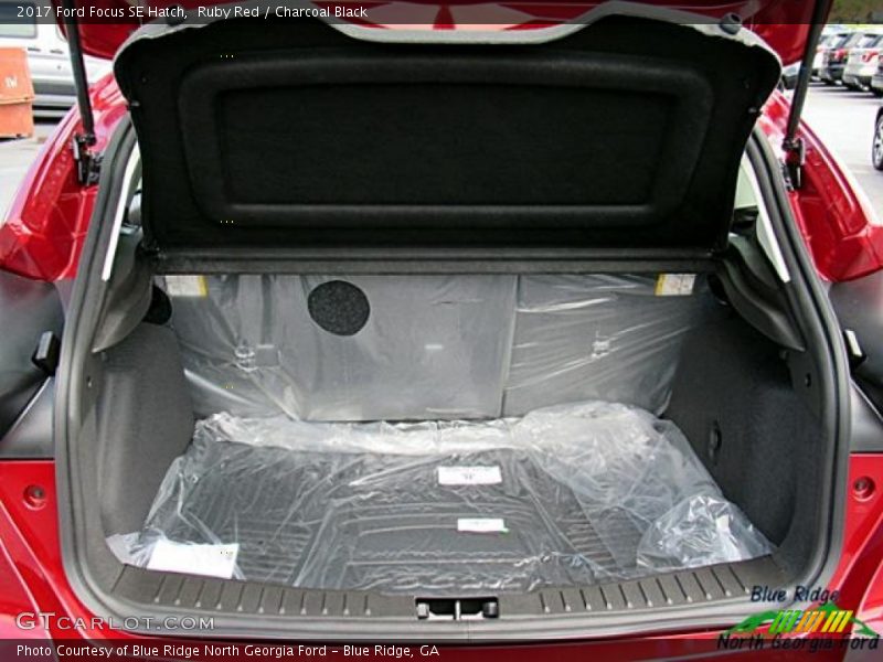 Ruby Red / Charcoal Black 2017 Ford Focus SE Hatch