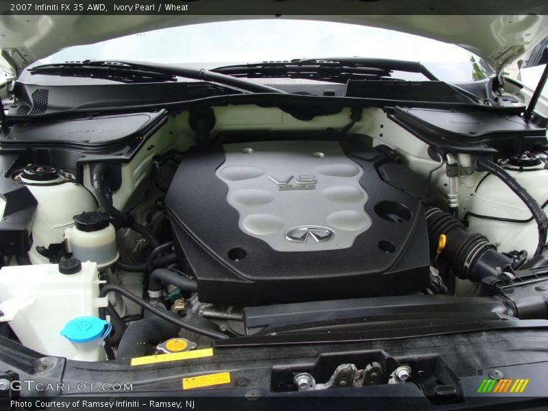 Ivory Pearl / Wheat 2007 Infiniti FX 35 AWD